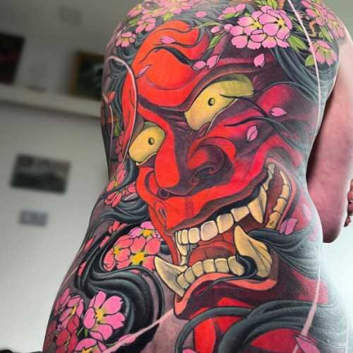 117 tatouage japonais dos hannya