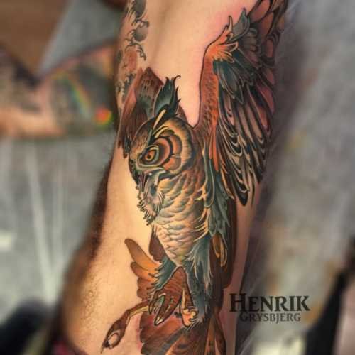 tatouage réaliste hiboux